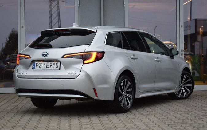 Toyota Corolla cena 120000 przebieg: 42614, rok produkcji 2021 z Jordanów małe 211